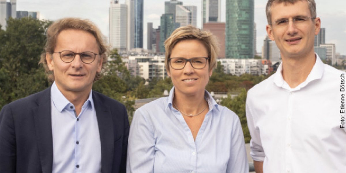 Die Gründer-Geschäftsführer von Vivlion (von links nach rechts): Ivan Đikić (CEO), Kerstin Koch (COO), Manuel Kaulich (CSO) (Foto: Etienne Dötsch)